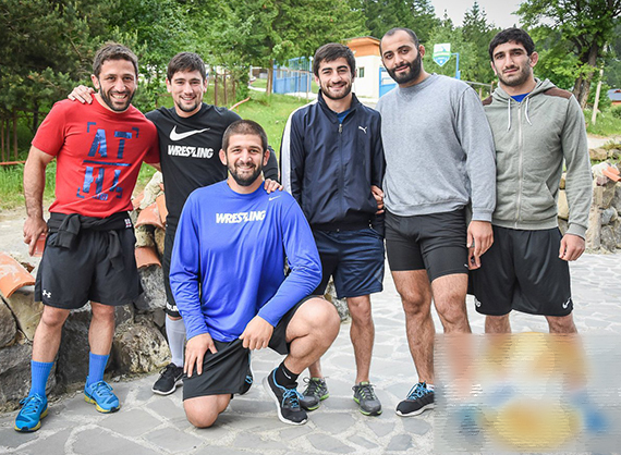 http://iawf.ir/images//Content/Contents/PicService/2d1feb1e-2315-44c7-850d-43b089004156/14656.jpg