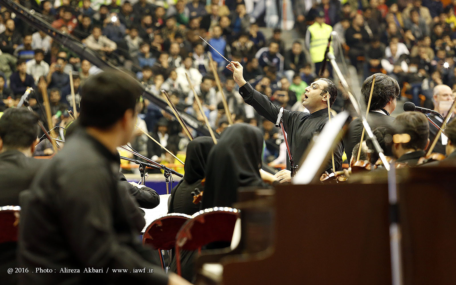 http://iawf.ir/images//Content/Contents/PicService/af6b5e6f-e1a8-49ff-939c-bb082974b6b1/_MG_2036%20copy.jpg