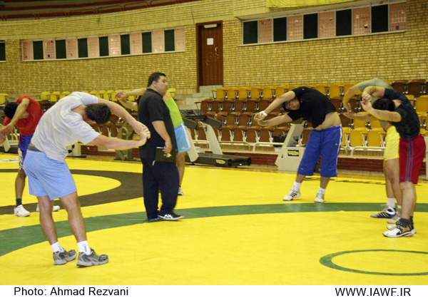http://www.iawf.ir/stories/akhbar/21-9-88/IMG_9279.JPG