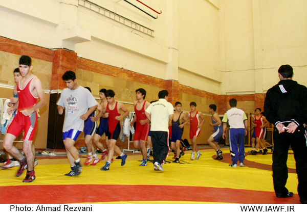 http://www.iawf.ir/stories/akhbar/29-8-88/01/IMG_9423.JPG